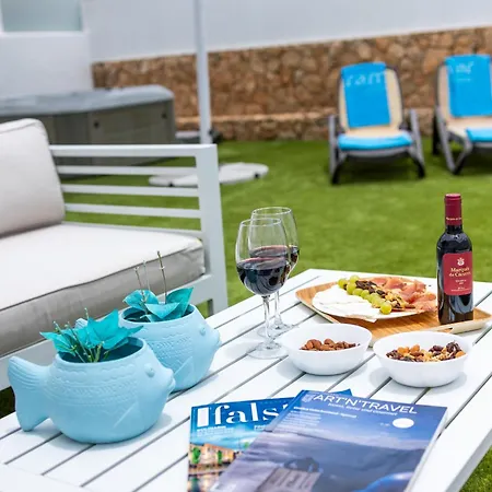 Naiss Igramar Βίλα *