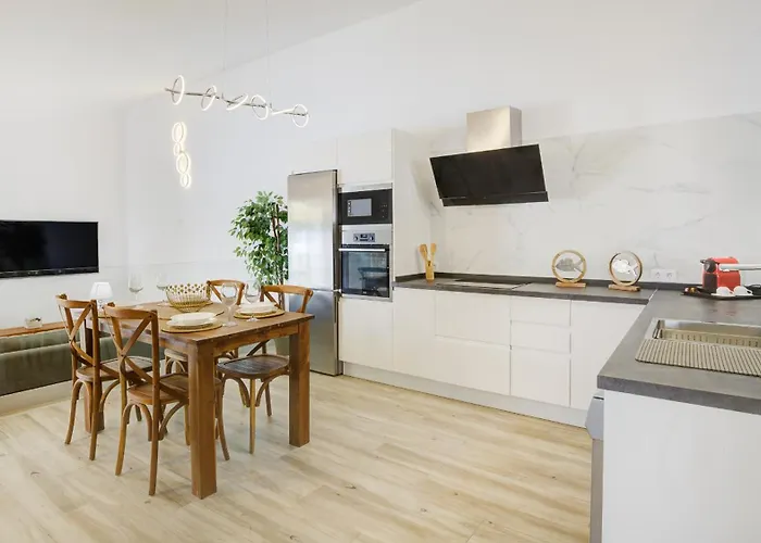 Naiss Igramar Villa *